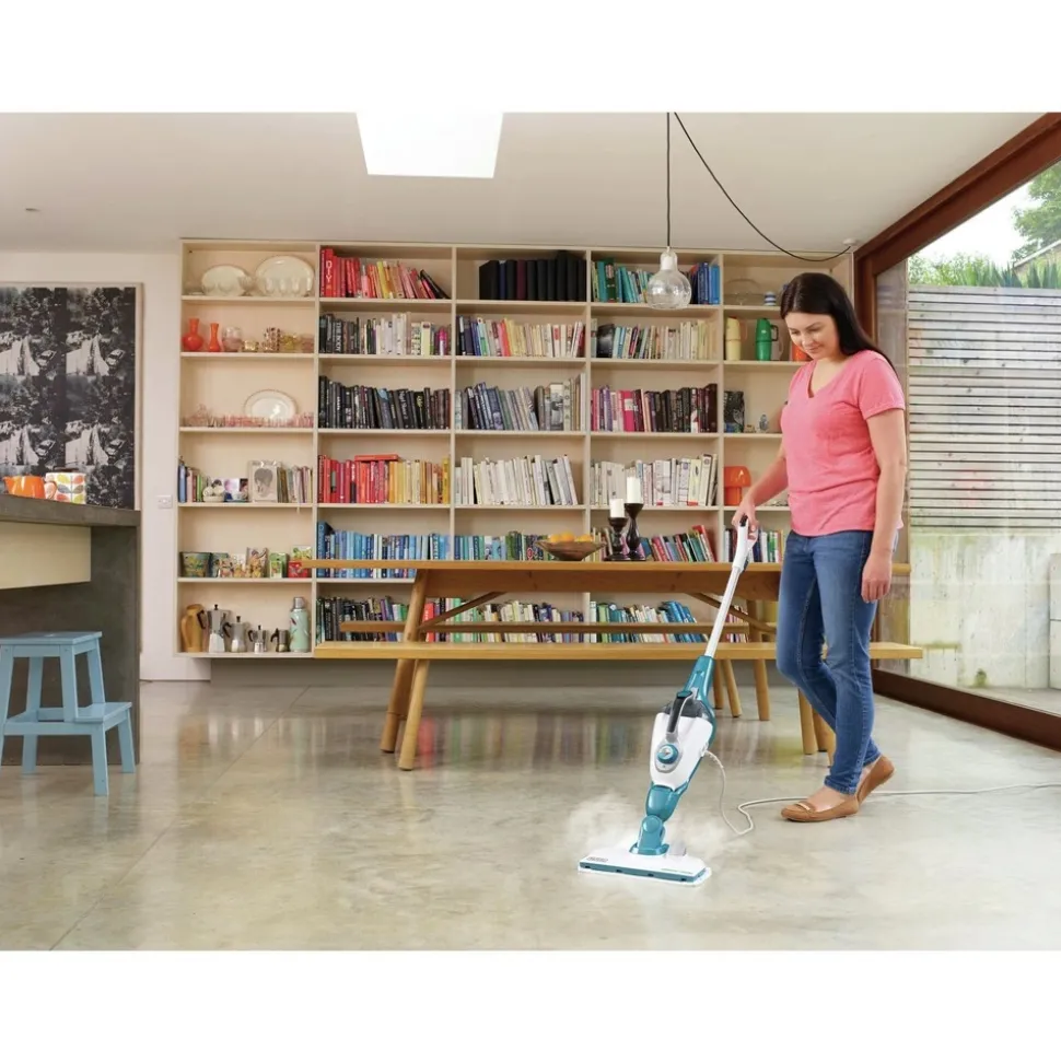 Black & Decker 120V Complete Steam Cleaning Solution 7-in-1 Cordless Steam Mop plus Glove
