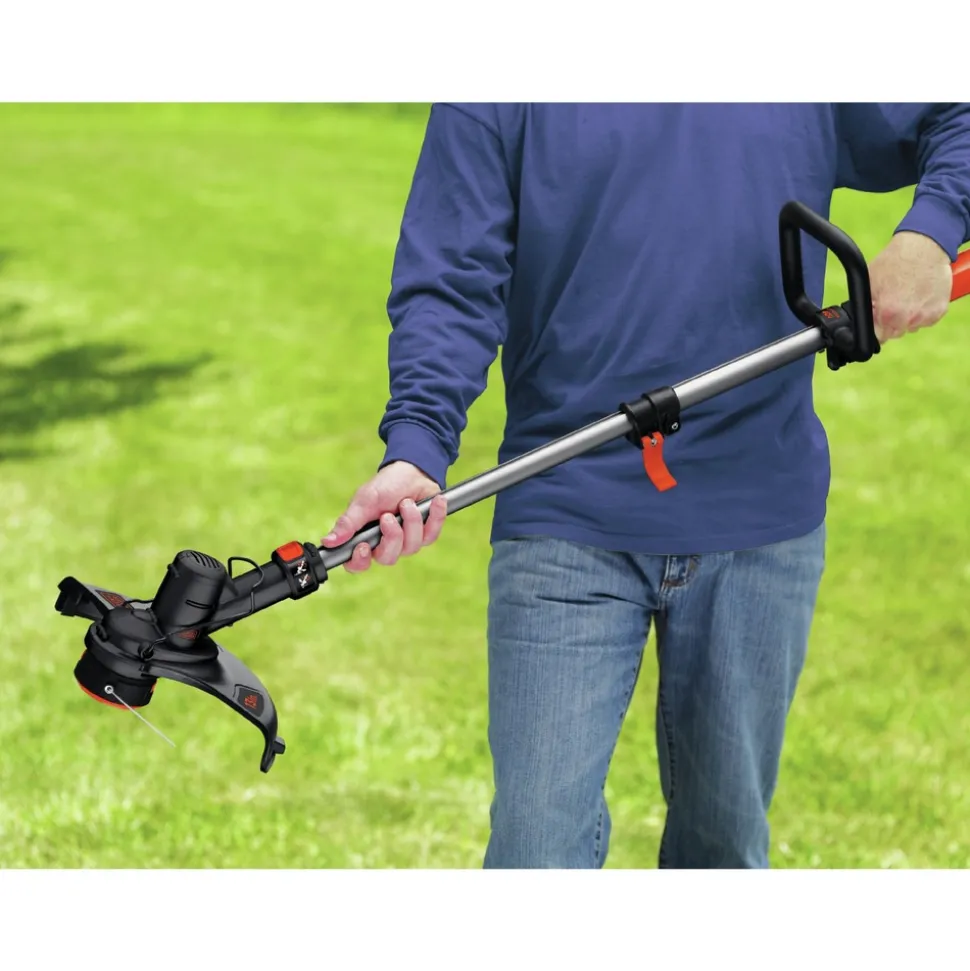 Black & Decker 40V MAX Lithium-Ion Cordless String Trimmer/Edger and Sweeper Combo Kit (1.5 Ah)
