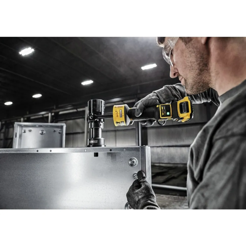 Dewalt 20V MAX Lithium-Ion Cordless Hydraulic Knockout Tool Kit (2 Ah)