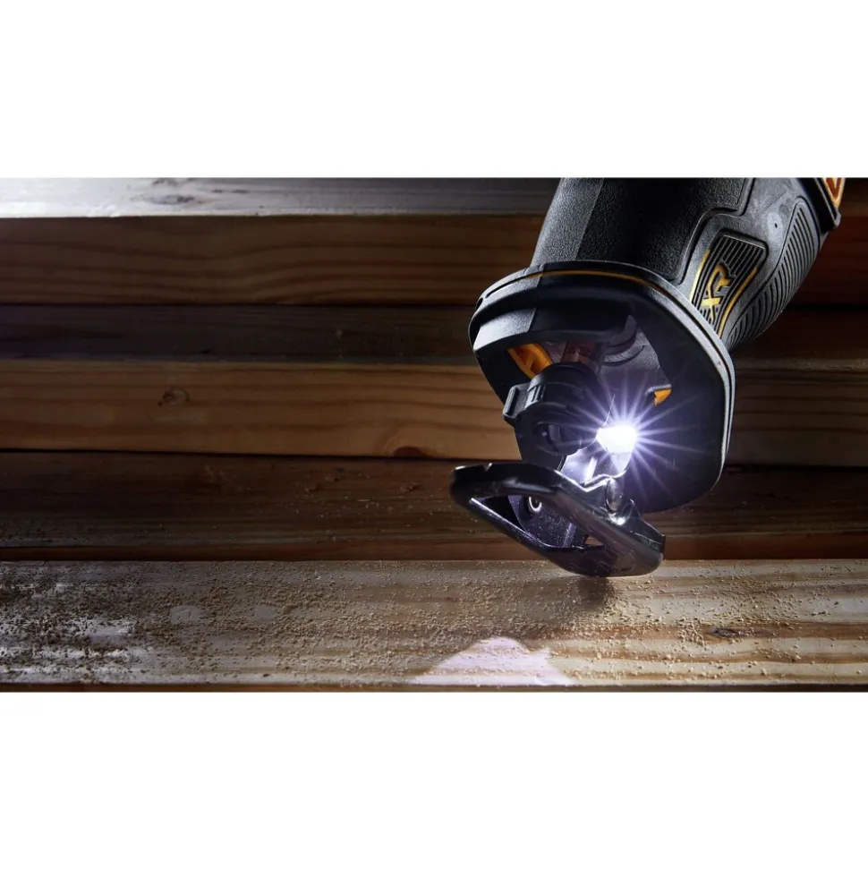 Factory Reconditioned Dewalt 20V MAX XR Brushless Lithium-Ion 4-Tool Combo Kit (1.7 Ah/5 Ah)