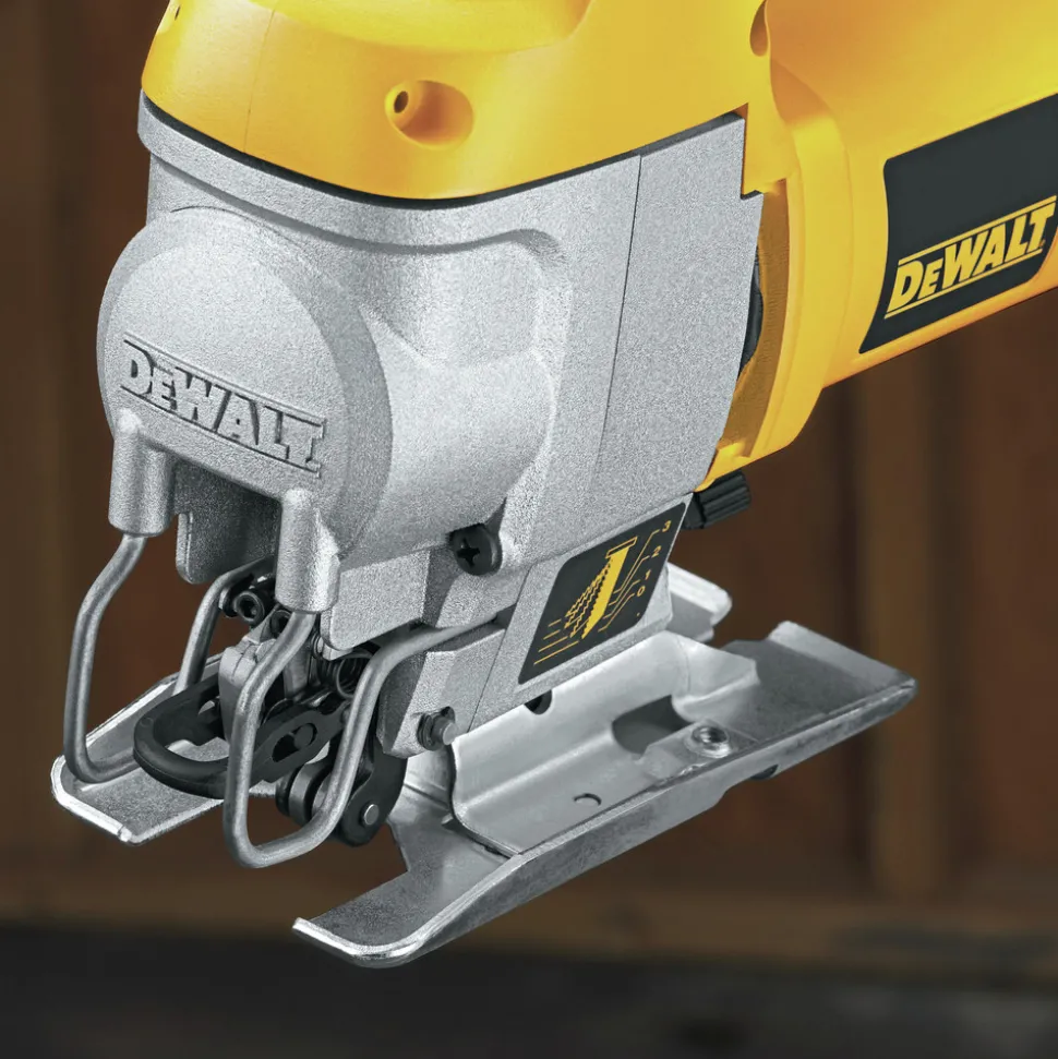 Factory Reconditioned Dewalt 5.5 Amp 1 in. Compact Jigsaw Kit