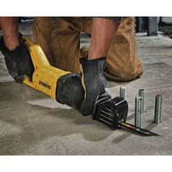 Factory Reconditioned Dewalt 12 Amp Variable Speed Reciprocating Saw