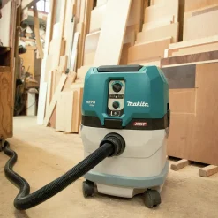 Makita 40V Max XGT Brushless 4 Gallon Cordless HEPA Filter AWS Dry Dust Extractor (Tool Only)