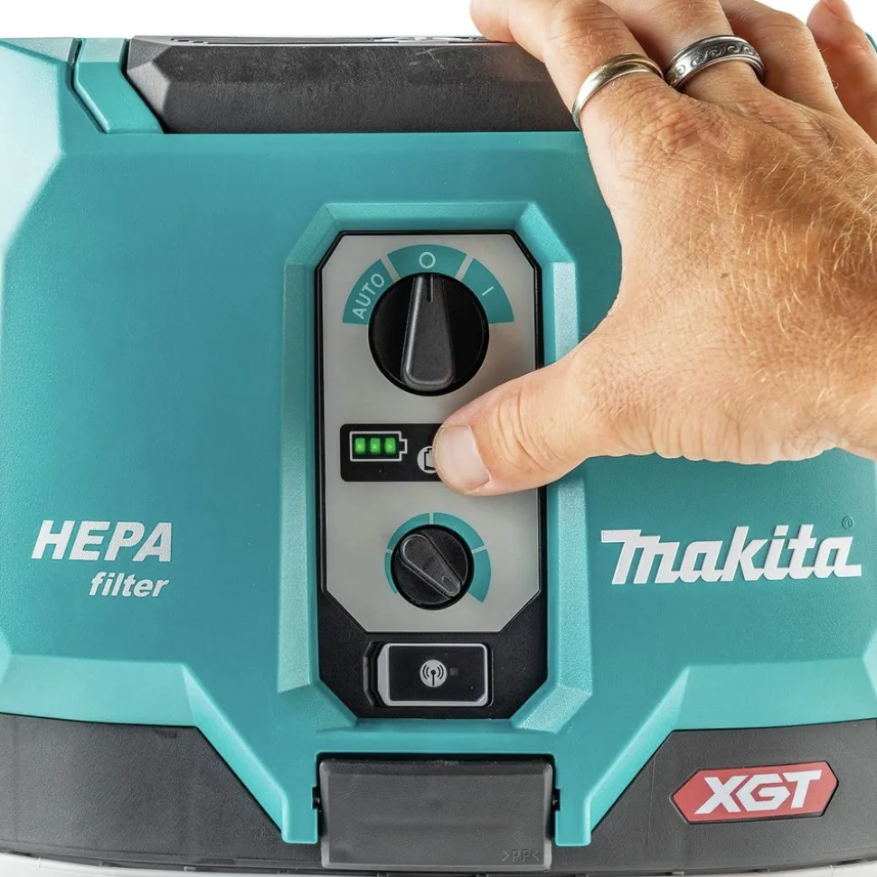 Makita 40V Max XGT Brushless 4 Gallon Cordless HEPA Filter AWS Dry Dust Extractor (Tool Only)