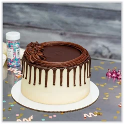 SCT 14 in. Diameter Bright White Paper Cake Circles - White (100/Carton)