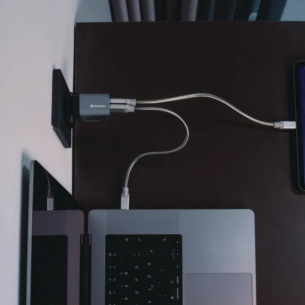 Verbatim 35 Watts 2-Port GaN Wall Charger - Black/Gray